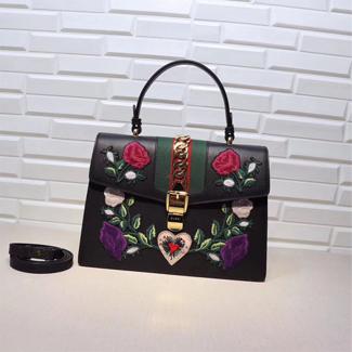 구찌 18S/S 탑핸들 자수 실비백 431665 블랙