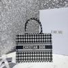 디올 미듐 북 토트백 M1296-33
