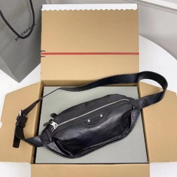 발렌시아가 신상 힙색 933480 블랙