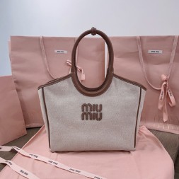 미우미우 아이비 캔버스 숄더백 5BG281