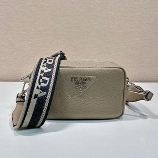 프라다 비텔로 스몰 숄더백 1BH192-3