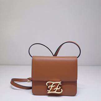 펜디 칼리그래피 숄더백 8BT317 브라운