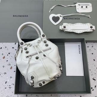 발렌시아가 르카골 버킷백 S 638519 화이트